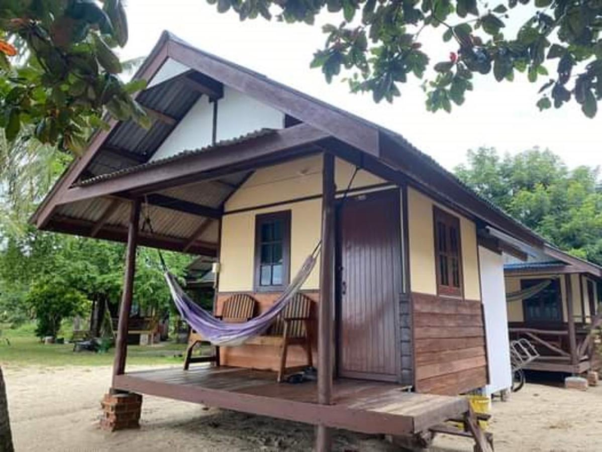 Pinks Bungalow Hotel Baan Tai Ngoại thất bức ảnh